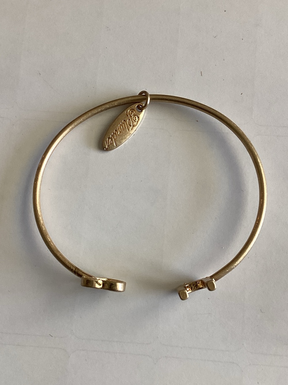 Plunder Gold Heart & Horseshoe Open Bypass Bracelet - Picture 3 of 3